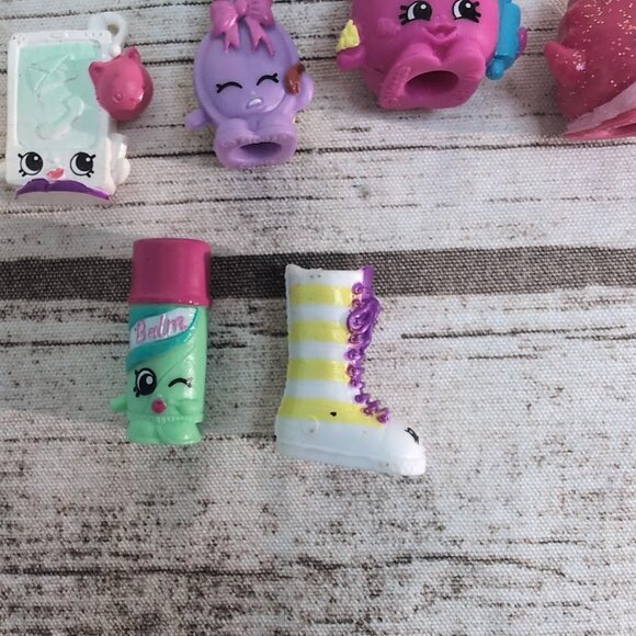 Lot of 11 Shopkins Figures - Picture 6 of 7